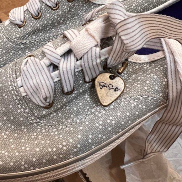 New and Never Worn, Still in Box, TAYLOR SWIFT Keds.  Size 6.5 - Picture 4 of 15